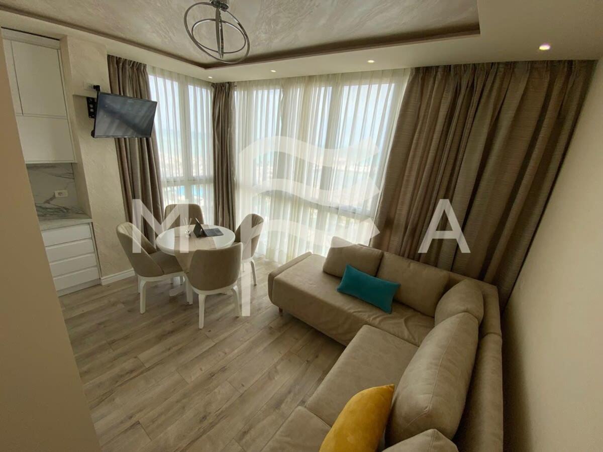 Magic View! Apartment Golem  Ngoại thất bức ảnh